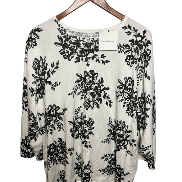 croft & barrow Sweaters - Croft & Barrow Women's White and Black Floral Cardigan Buttoned 3X